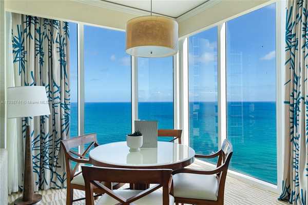 18001 Collins Ave Unit 2009