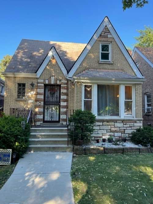 $330,000 - 4Br/2Ba -  for Sale in Chicago