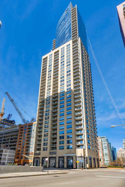 $629,000 - 2Br/2Ba -  for Sale in Chicago