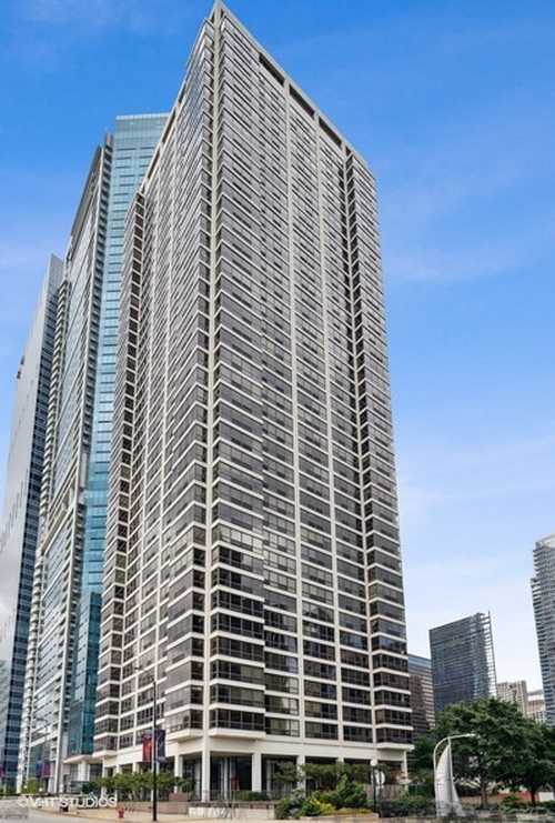 $825,000 - 2Br/2Ba -  for Sale in Chicago