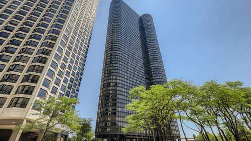 $400,000 - 1Br/2Ba -  for Sale in Harbor Point, Chicago