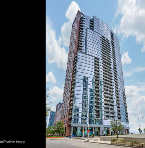 $390,000 - 1Br/1Ba -  for Sale in Chicago