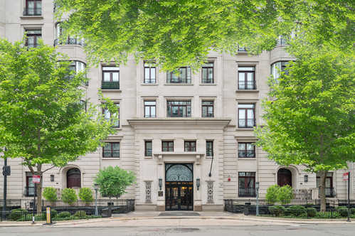 $9,900,000 - 5Br/7Ba -  for Sale in Chicago