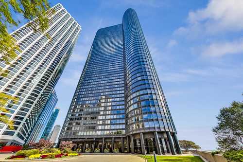 $475,000 - 1Br/2Ba -  for Sale in Harbor Point, Chicago