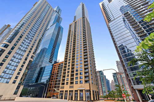 $799,900 - 2Br/2Ba -  for Sale in Chicago