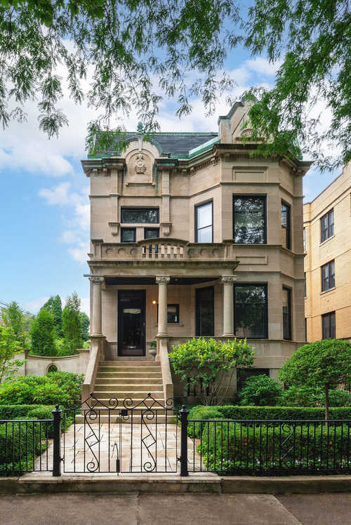 $3,999,999 - 6Br/5Ba -  for Sale in Chicago
