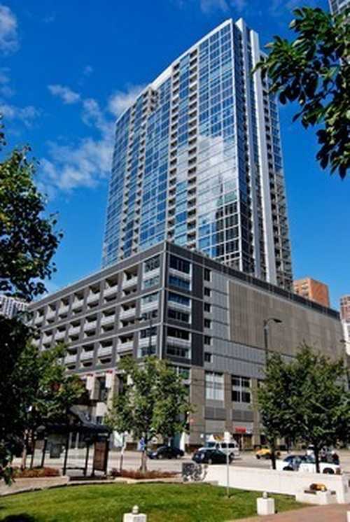 $475,000 - 1Br/2Ba -  for Sale in Chicago