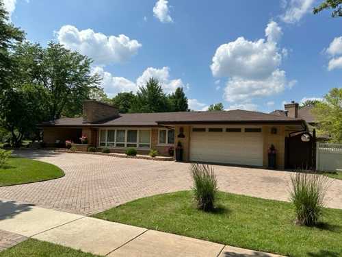 $975,000 - 4Br/4Ba -  for Sale in Itasca