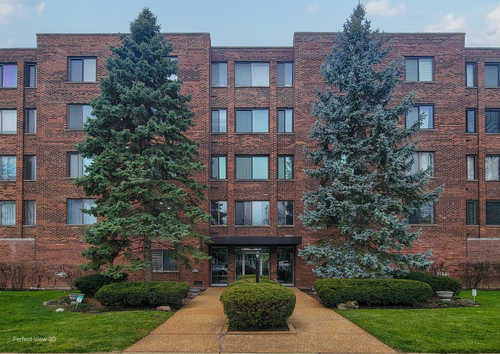 $290,000 - 2Br/2Ba -  for Sale in Arlington Heights