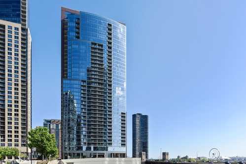 $455,000 - 1Br/2Ba -  for Sale in Chicago