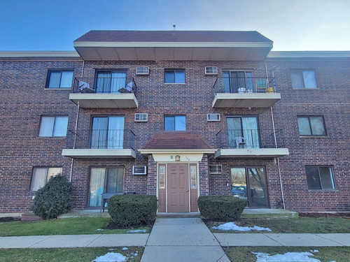 $198,900 - 2Br/2Ba -  for Sale in Kings Point Condos, Addison