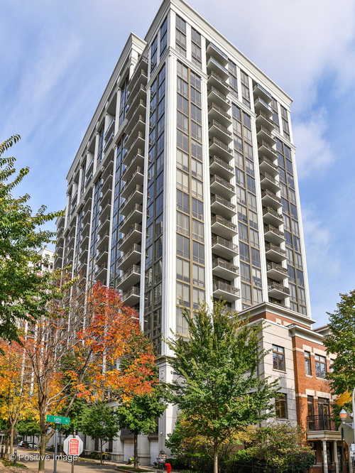 $595,000 - 2Br/2Ba -  for Sale in Chicago