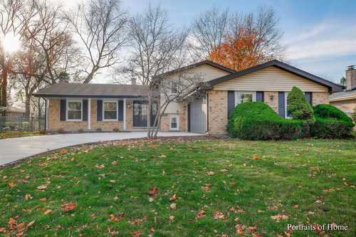 $484,500 - 3Br/3Ba -  for Sale in Knottingham, Downers Grove