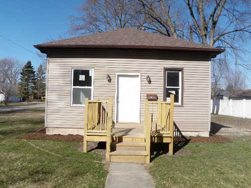 $39,900 - 2Br/1Ba -  for Sale in Streator