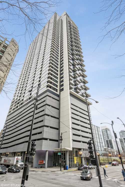 $320,000 - 2Br/2Ba -  for Sale in Chicago