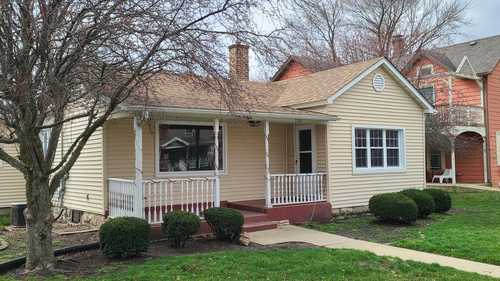 $247,900 - 3Br/2Ba -  for Sale in Peotone