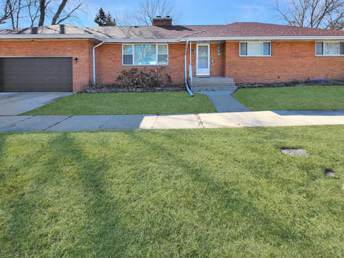$249,999 - 3Br/2Ba -  for Sale in Waukegan