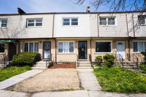 $150,000 - 2Br/2Ba -  for Sale in Chicago