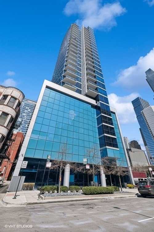 $649,900 - 2Br/2Ba -  for Sale in Chicago