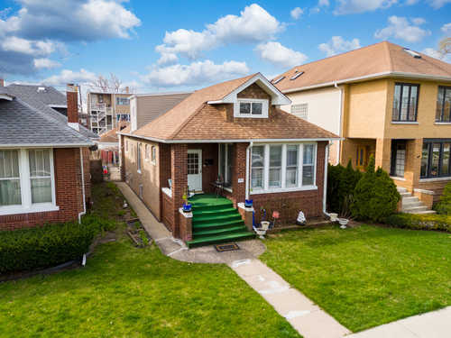 $425,000 - 4Br/3Ba -  for Sale in Chicago