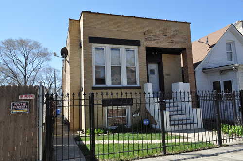 $329,000 - 6Br/3Ba -  for Sale in Chicago