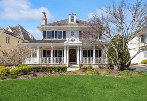 $1,999,000 - 5Br/7Ba -  for Sale in Hinsdale