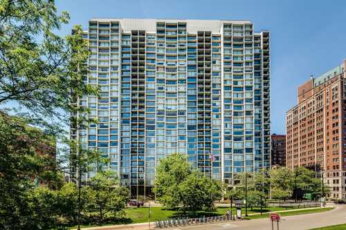 $375,000 - 2Br/2Ba -  for Sale in Harbor House, Chicago