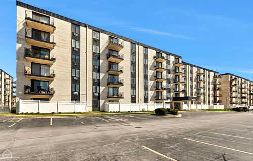 $295,000 - 2Br/2Ba -  for Sale in Niles