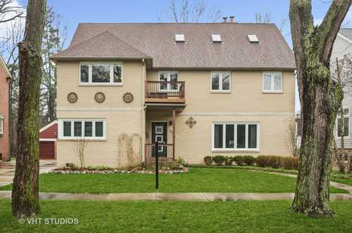 $889,000 - 4Br/4Ba -  for Sale in Chicago