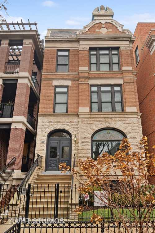 $1,439,000 - 3Br/3Ba -  for Sale in Chicago