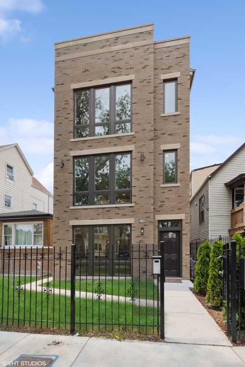 $375,000 - 3Br/2Ba -  for Sale in Chicago