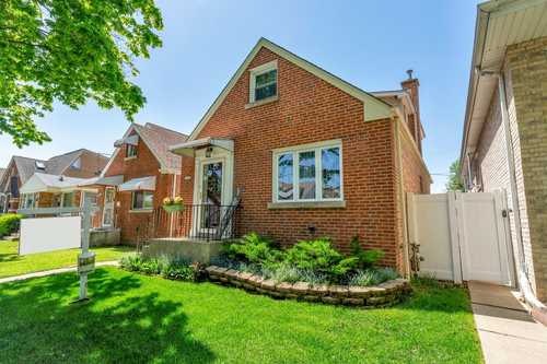 $447,500 - 3Br/3Ba -  for Sale in Chicago
