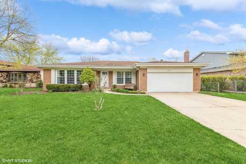 $450,000 - 3Br/2Ba -  for Sale in Spring Cove, Schaumburg