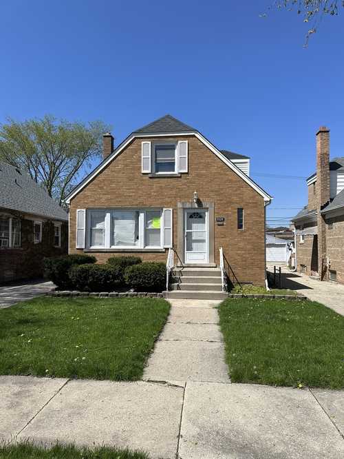 $349,999 - 3Br/3Ba -  for Sale in Evergreen Park