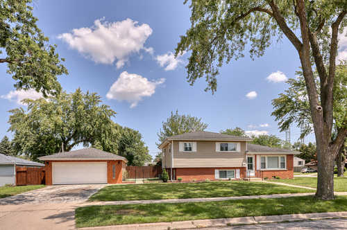 $375,000 - 3Br/2Ba -  for Sale in Addison
