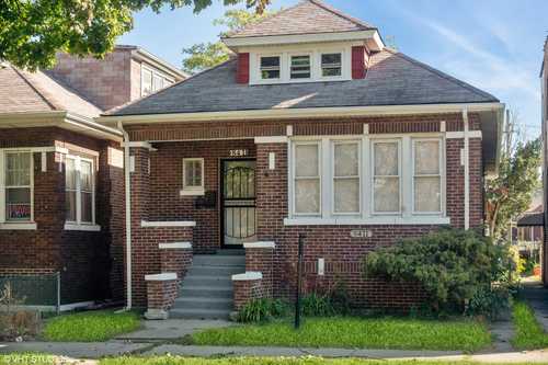 $290,000 - 4Br/3Ba -  for Sale in Chicago