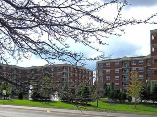 $299,900 - 1Br/2Ba -  for Sale in One Itasca Place, Itasca