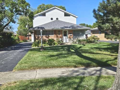 $589,900 - 4Br/2Ba -  for Sale in Elmhurst