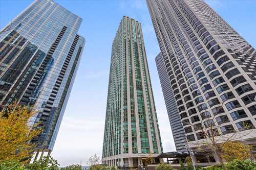 $525,000 - 3Br/2Ba -  for Sale in Chicago