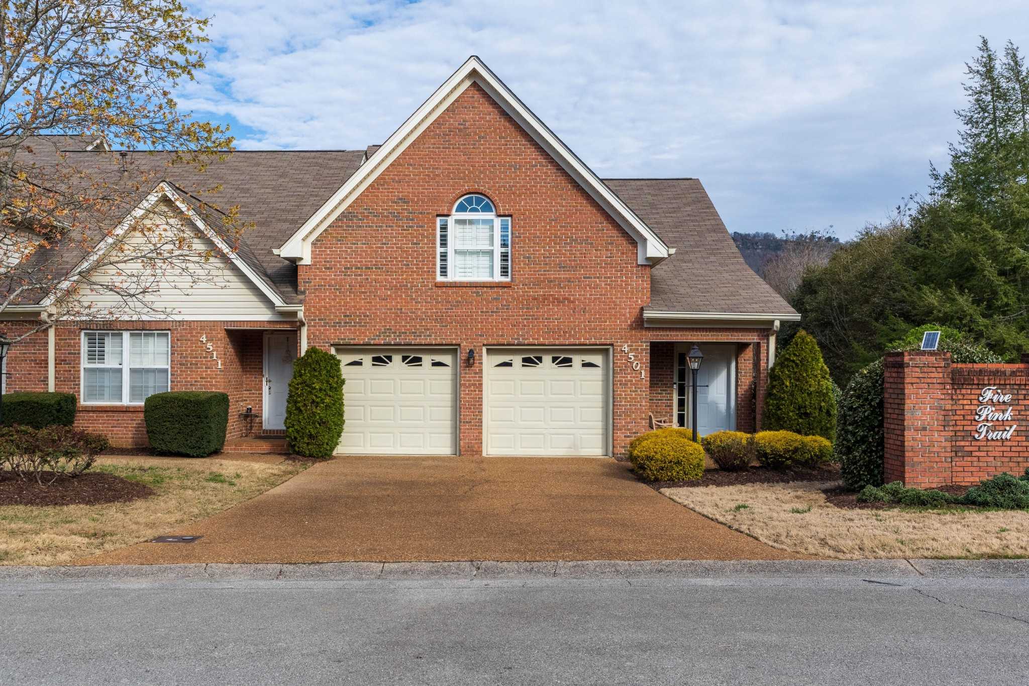 View Chattanooga, TN 37415 townhome