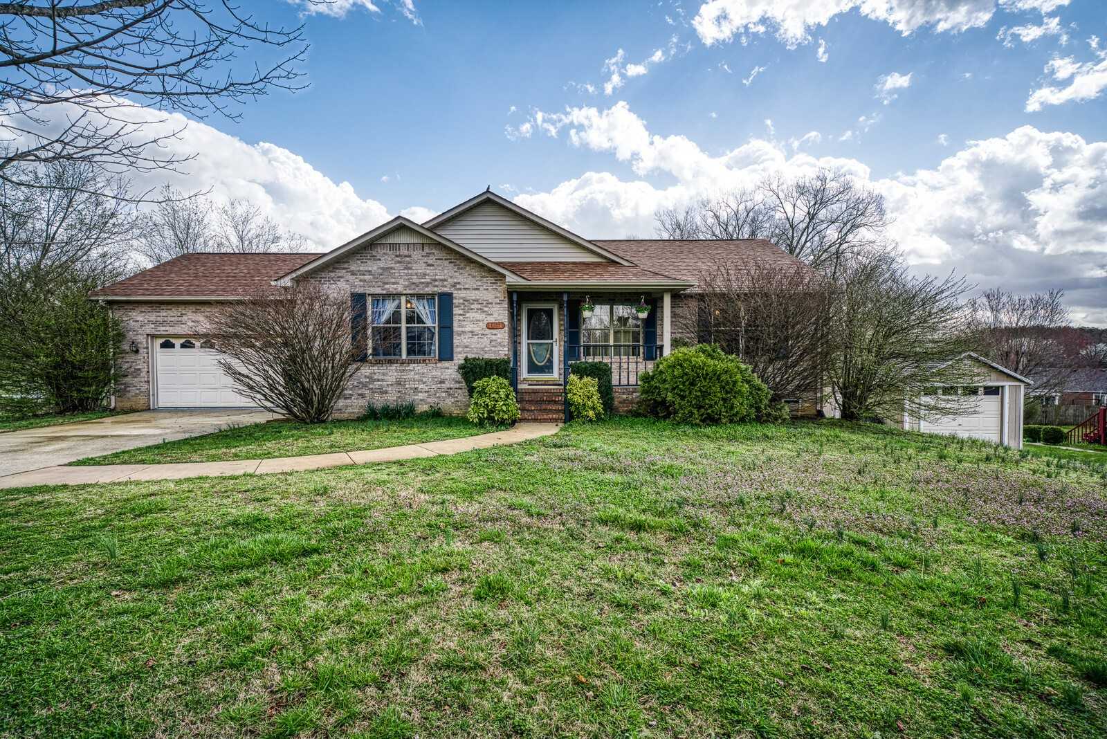  - 3Br/2Ba -  for Sale in Cathey Heights, Nashville