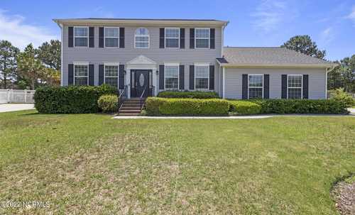 $550,000 - 4Br/3Ba -  for Sale in Brittany Woods, Wilmington