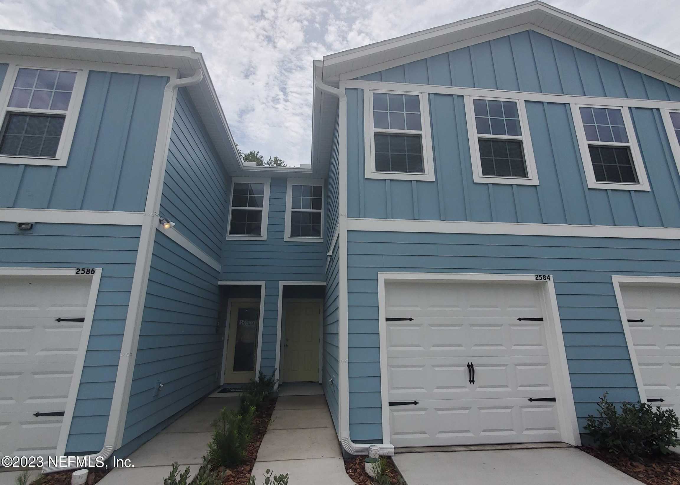 View JACKSONVILLE, FL 32210 townhome