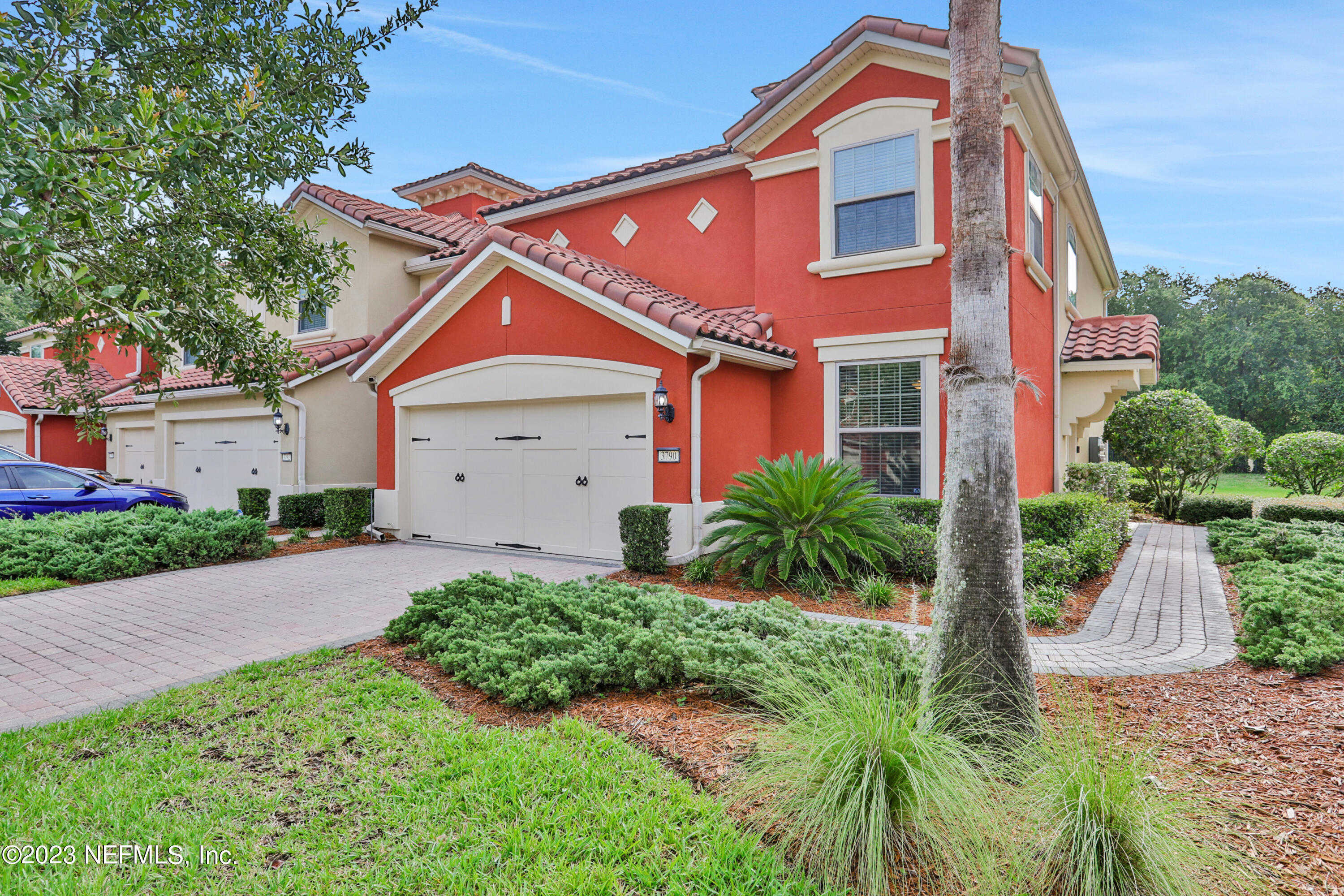 View JACKSONVILLE, FL 32224 townhome