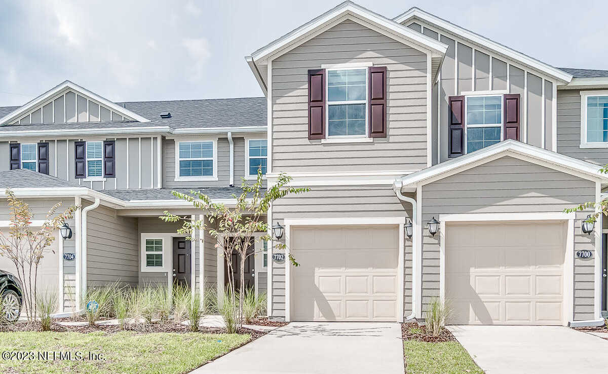 View JACKSONVILLE, FL 32222 townhome