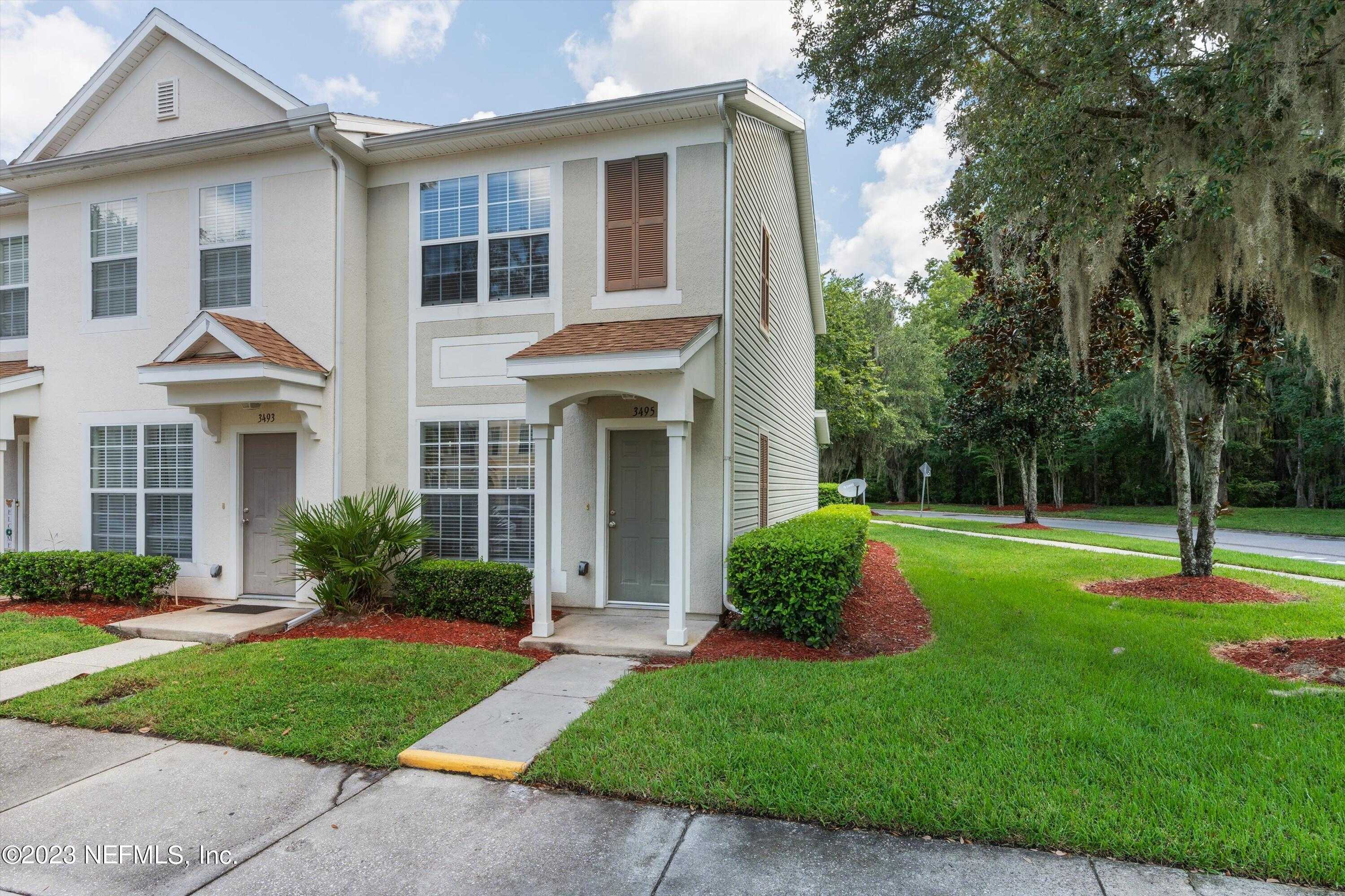 View JACKSONVILLE, FL 32216 townhome
