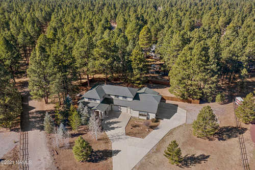 $2,075,000 - 5Br/5Ba -  for Sale in Flagstaff