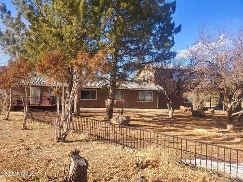 $799,900 - 6Br/5Ba -  for Sale in Flagstaff