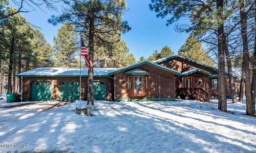 $965,000 - 4Br/3Ba -  for Sale in Flagstaff