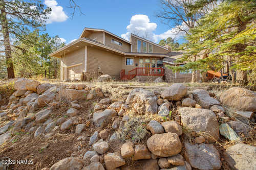 $989,000 - 3Br/3Ba -  for Sale in Flagstaff